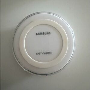 Samsung Fast Charge Wireless Charging Pad EP-PN920 White Qi-Compatible